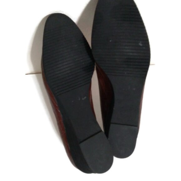 Salvatore Ferragamo Cognac Embossed Leather Wedges - Picture 7 of 7